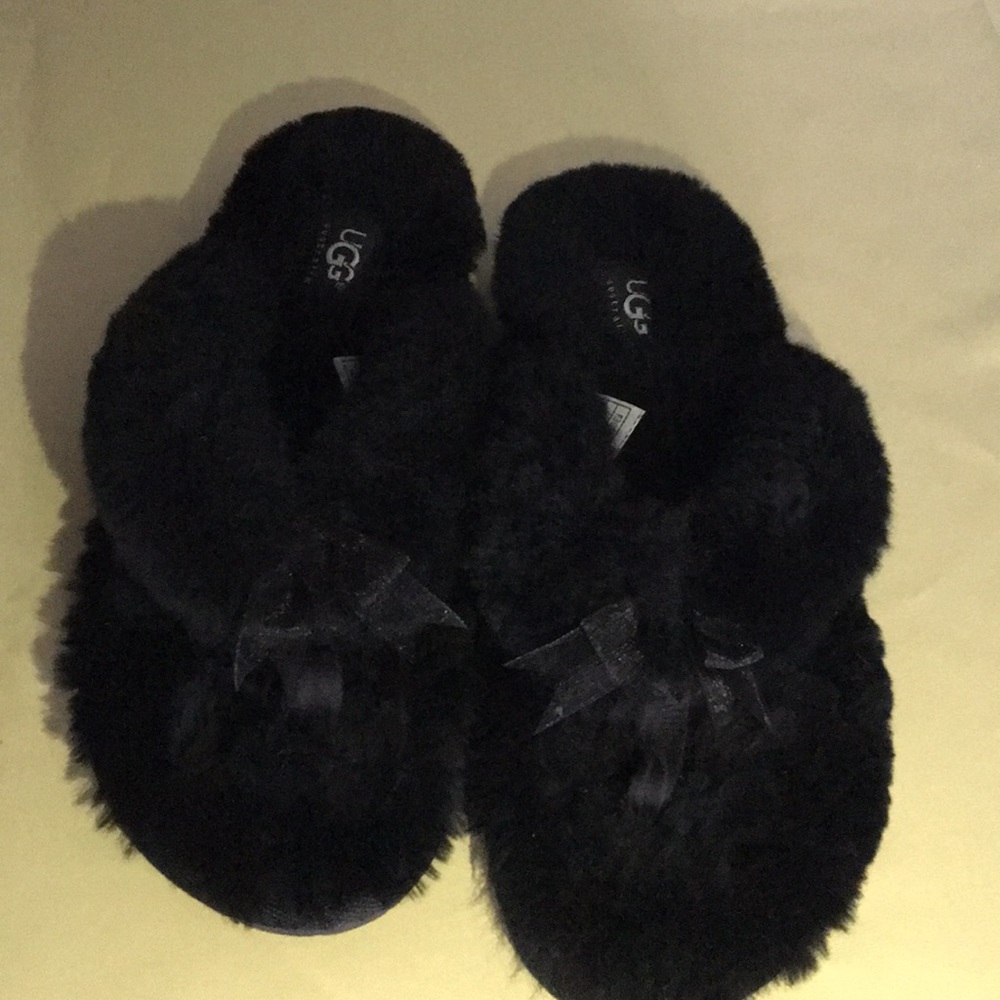 Ugg sandals - Picture 1 of 4